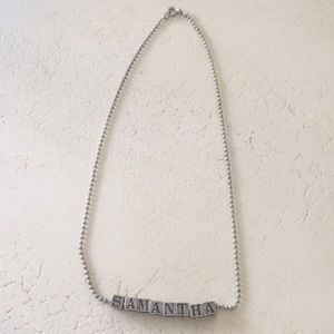 ‘Samantha’ silver necklace.